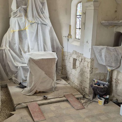 Innenrovierung Kirche Götzendorf 2025 1