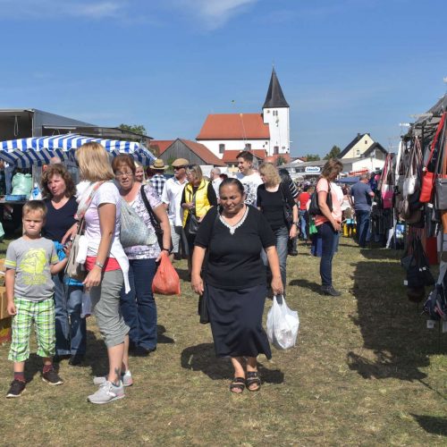 Archivbild Kirwamarkt in trautmannshofen 2